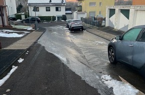 Polizei Hagen: POL-HA: Rohrbrüche führen zu Glatteis im Stadtgebiet