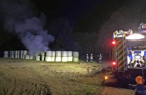 Polizei Mettmann: POL-ME: Silage-Ballen auf einem Feld in Brand gesetzt - Mettmann / Wülfrath - 2110083