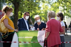PM // Schwesternschaft München – Gesundheitsminister Holetschek unterstützt „Dienst-Tag für Menschen“