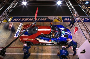 Ford Chip Ganassi Racing holt im Schlussspurt Rang zwei bei den 24 Stunden von Le Mans (FOTO)