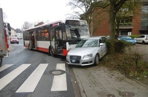 Polizei Aachen: POL-AC: Zusammenstoß zwischen Linienbus und Pkw; ein Schwerverletzter und sechs Leichtverletzte