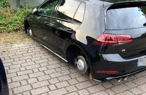Polizei Wolfsburg: POL-WOB: Zwei schwarze VW Golf aufgebockt und Räder entwendet - Schaden 8.000 Euro