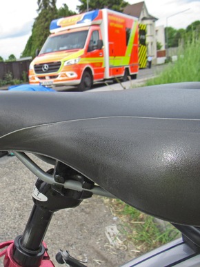 POL-ME: Junge Fahrradfahrerin angefahren und schwer verletzt - Velbert - 2205084