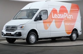 LeasePlan Deutschland GmbH: Exklusive Partnerschaft: LeasePlan und SAIC bringen den ersten großen emissionsfreien Transporter nach Europa
