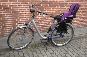 Polizeidirektion Bad Segeberg: POL-SE: Wedel - Ladendiebin lässt Fahrrad zurück