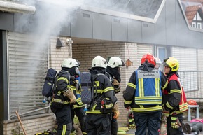 FW-MK: Löschzug Süd übt mit dem DRK den Ernstfall