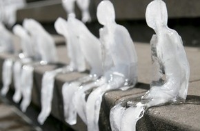 news aktuell (Schweiz) AG: obs-Awards 2010: Interio AG für bestes Schweizer PR-Bild ausgezeichnet