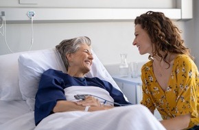 Schön Klinik: PM: Schön Klinik Neustadt sucht engagierte Ehrenamtliche für „Grüne Damen und Herren“