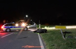 Kreispolizeibehörde Herford: POL-HF: Motorradfahrer stürzt-
Keine Fahrerlaubnis vorhanden