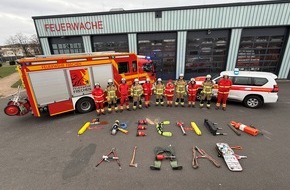 Feuerwehr Frechen: FW Frechen: Gemeinsam sind wir stärker! - Gemeinsame Pressemitteilung Feuerwehr Frechen und DLRG Ortsgruppe Frechen