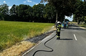 Feuerwehr Schermbeck: FW-Schermbeck: Brand am Fahrbahnrand