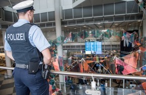 Bundespolizeidirektion München: Bundespolizeidirektion München: Die Inzidenzen steigen wieder, Sommerferien sind aber trotzdem -Die Bundespolizei möchte, dass Sie sicher reisen-