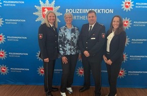 Polizeidirektion G&ouml;ttingen: POL-GOE: Erste Kriminalhauptkommissarin Cornelia Klausch nach 45-j&auml;hriger T&auml;tigkeit bei der Polizei Niedersachsen in den Ruhestand verabschiedet