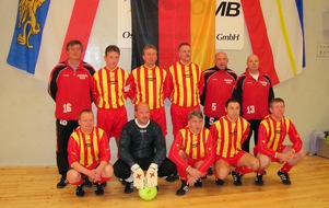 Feuerwehr Essen: FW-E: Essener Feuerwehr deutscher Fußball-Meister in der Klasse Alte Herren (Ü40)