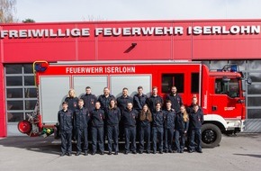 Feuerwehr Iserlohn: FW-MK: Grundausbildung - Stufe B 2024 - der Freiwilligen Feuerwehr
