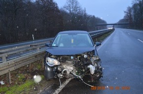 Polizeiinspektion Nienburg / Schaumburg: POL-NI: Verkehrsunfall