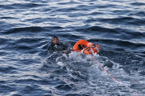 Deutsche Marine - Bilder der Woche: Ausbildung bei der Deutschen Marine - Erfahrung kommt von &quot;Fahren&quot;