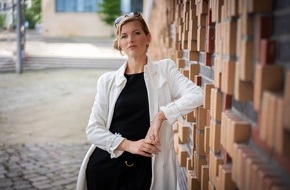 Jessica Verfürth: Weltfrauentag 2022: Vom Plattenbau zur Millionärin - das ist die unglaubliche Geschichte von Jessica Verfürth