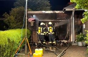 Kreisfeuerwehrverband Segeberg: FW-SE: Garagenbrand schlägt auf Dachstuhl über