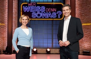 ARD Das Erste: Gute Nachrichten: Die "Tagesthemen"-Moderatoren Caren Miosga und Ingo Zamperoni bei "Wer weiß denn sowas?"