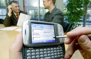 Schlund + Partner AG: Schlund + Partner "pusht" Exchange aufs Handy