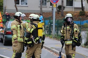 Freiwillige Feuerwehr Menden: FW Menden: Küchenbrand in der Bischof-Henninghaus-Straße