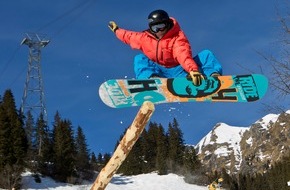Schilthornbahn AG: Freestyle-Spektakel und Freeride Sessions am Schilthorn / Schilthornbahn AG ist verlässliche Partnerin des Whitestyle Opens