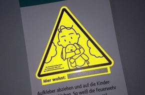 Feuerwehr Wetter (Ruhr): FW-EN: Wetter - Leuchtend gelbe Kinderfinder an der Zimmertür sollen durch schnelles Auffinden Leben retten