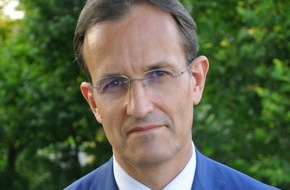 Panta Rhei PR AG: Medienmitteilung: Professor Markus Venzin wird neuer CEO der EHL Gruppe