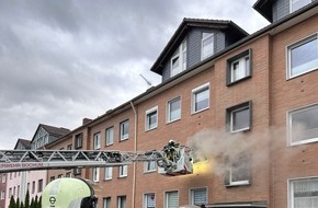 Feuerwehr Bochum: FW-BO: Küchenbrand in einem Mehrfamilienhaus