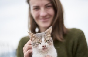Deutsche Haut- und Allergiehilfe e.V.: Neu: Infobroschüre und Website für Katzenfreunde mit Tierhaarallergie
