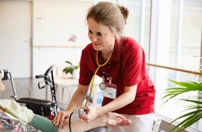 viva luzern: Medienmitteilung: Kanton Zug führt Partnerschaft mit spezialisierter Palliative Care von Viva Luzern weiter