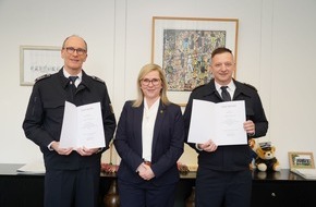 Feuerwehr Frechen: FW Frechen: Neuer Leiter der Freiwilligen Feuerwehr Frechen ernannt