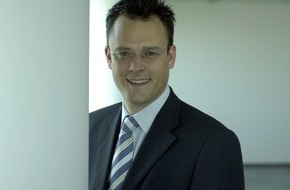 Quirin Privatbank AG: Karl Matthäus Schmidt in Berlin mit dem National Leadership Award ausgezeichnet