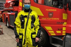 Feuerwehr Plettenberg: FW-PL: Feuerwehr rettet Person aus Gartenteich. Aufmerksamer Nachbar verhindert schlimmeres