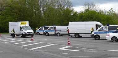 BPOL NRW: Bundespolizei zieht erste Bilanz
Grenzüberschreitende Fahndungstage
Schwerpunkteinsatz im deutsch-belgischen Grenzraum