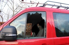 Polizei Minden-Lübbecke: POL-MI: Mehrere Fahrzeugaufbrüche in der Nacht zu Mittwoch