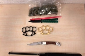 Bundespolizeiinspektion Bremen: BPOL-HB: Bundespolizei stellt Messer, Schlagringe und Teleskopschlagstock sicher