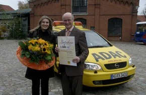 ADAC Hansa e.V.: Wachstum hält an / ADAC hat jetzt 16 Millionen Mitglieder / 16. Millionstes Mitglied kommt aus Hamburg