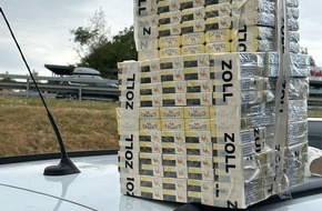 Hauptzollamt Regensburg: HZA-R: 1,25 Kilometer Zigaretten / Zoll aus Furth im Wald stellt seit Juli mehr als 25.000 unversteuerte Zigaretten sicher