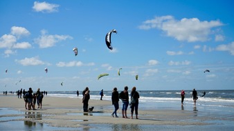 St. Peter-Ording: Tourismus-Zentrale vergibt Wasserportzentrum am Ordinger Strand neu