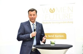 DVAG Deutsche Vermögensberatung AG: Frauenkongress der Deutschen Vermögensberatung AG (DVAG): Starke Frauen in Marburg: Erstklassige Vermögensberatung ist nicht nur Männersache