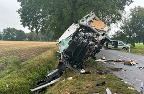 Polizeiinspektion Rotenburg: POL-ROW: Verkehrsunfall auf der Kreisstraße 205 - 39-jähriger Mann verstorben #Foto in der digitalen Pressemappe#