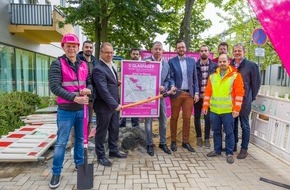 Deutsche Telekom AG: Telekom startet Glasfaserausbau in Neuss