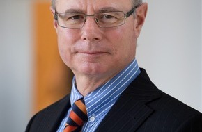 Arbeitgeberverband Chemie Baden-Württemberg e.V.: Chemie-Verbände Baden-Württemberg: Führungswechsel / Mayer löst Schäferkord als Chemie-Hauptgeschäftsführer ab (mit Bild)