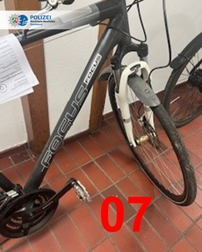 POL-DO: Polizei veröffentlicht Fotos nach Diebstählen: Wem gehören diese gestohlenen Fahrräder?