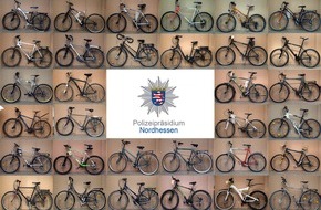Polizeipräsidium Nordhessen - Kassel: POL-KS: Bekämpfung des Fahrraddiebstahls: Polizei sucht Eigentümer von rund 30 sichergestellten Fahrrädern; Fotos auf Internetseite veröffentlicht