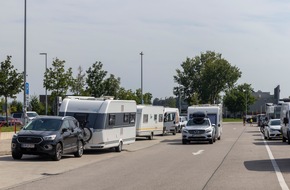 ADAC Umfrage offenbart Schwächen deutscher Rastanlagen für Camper / Kaum Serviceangebote / Viele Camper wünschen sich mehr gesonderte Parkplätze und eine bessere Ausschilderung