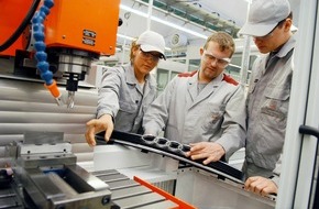 Audi AG: Neuausrichtung StEP-Programm: Audi bietet Studium und Erfahrung in der Praxis