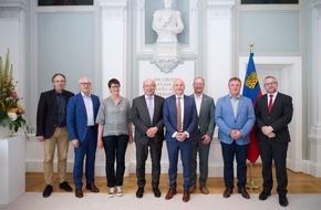 F&uuml;rstentum Liechtenstein: Volkswirtschaftsdirektoren der Ostschweiz treffen sich in Vaduz